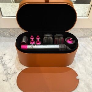 Dyson Airwrap!